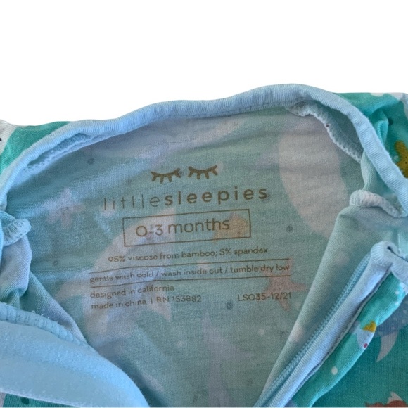 Little Sleepies Shark Soirée Zippy 0/3m - Picture 3 of 3